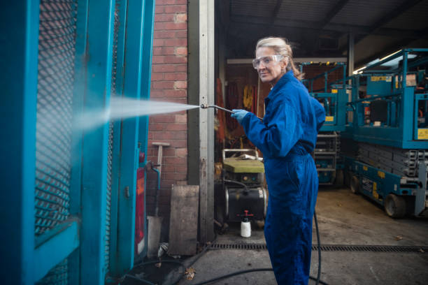 Best Residential Pressure Washing Services  in Schlusser, PA